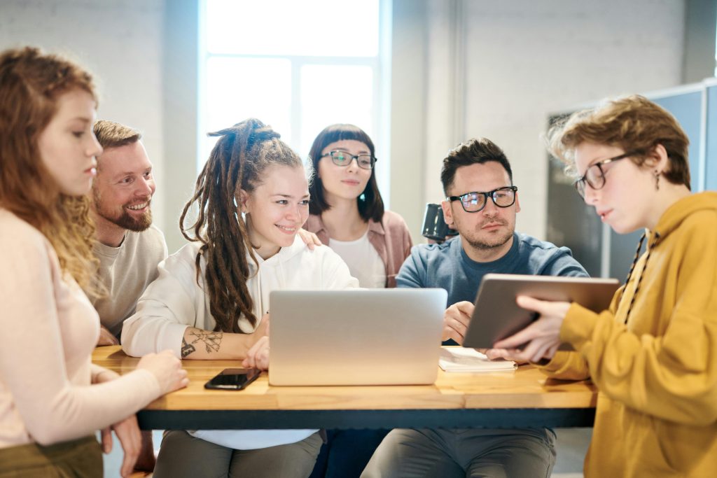 Field Sales Metrics Every Manager Should Be Tracking